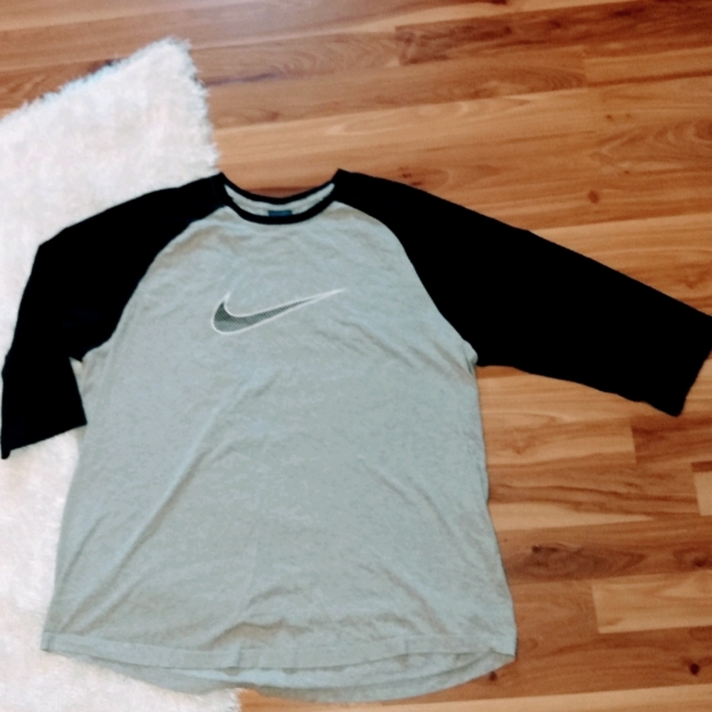 Nike Top 3/4 sleeves . Women's size XXL